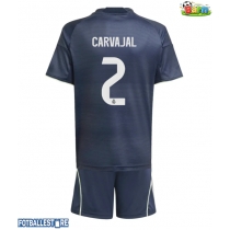 Real Madrid Daniel Carvajal #2 Bortedraktsett Barn 2025-26 Kortermet (+ Korte bukser)